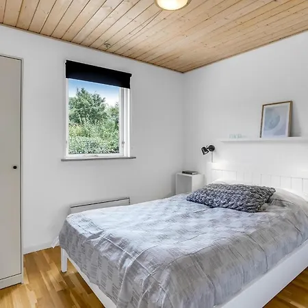 Feriehus 4 Bedroom Gorgeous In *