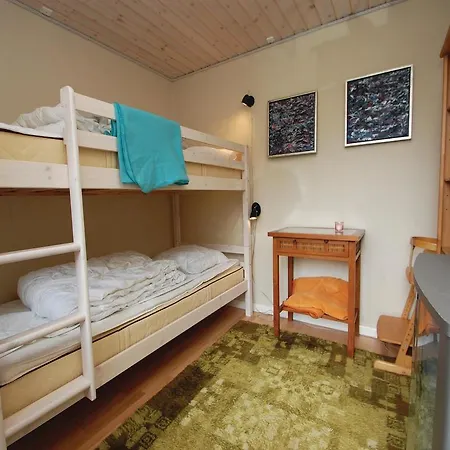 4 Bedroom Gorgeous In Feriehus *