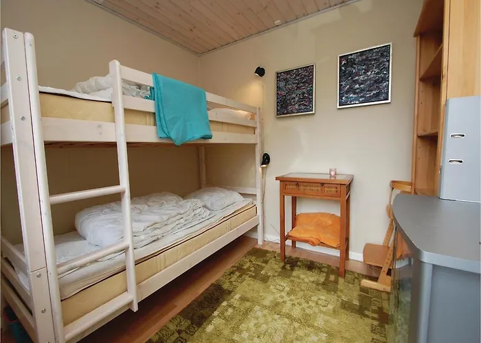 28 Дом отдыха *